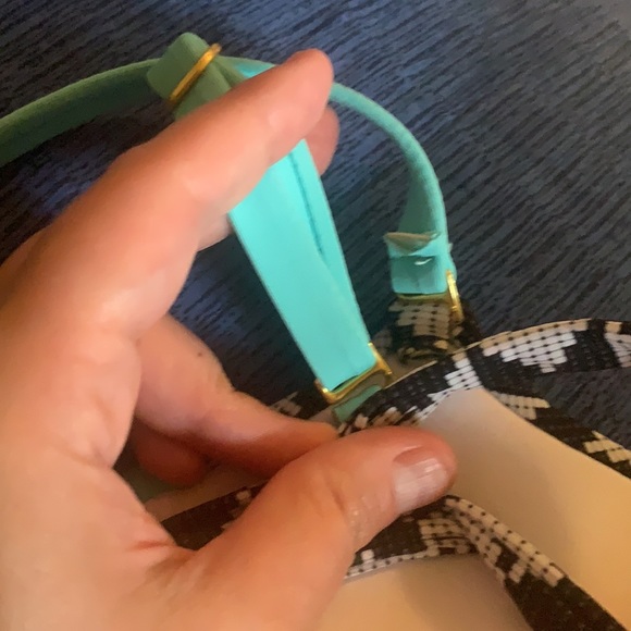 NWT B. Swim Bikini Top (L) - Picture 6 of 7